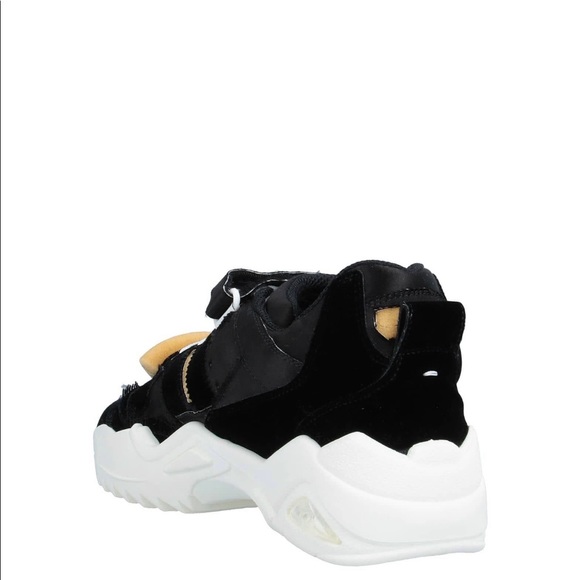 MAISON MARGIELA sneakers - Picture 12 of 12